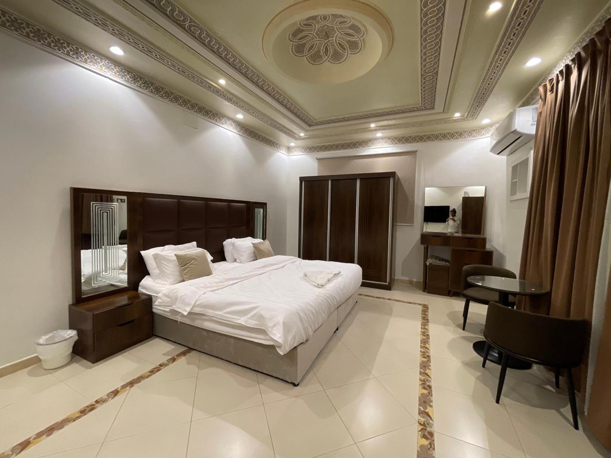 Friday Suites Al Ula Ngoại thất bức ảnh
