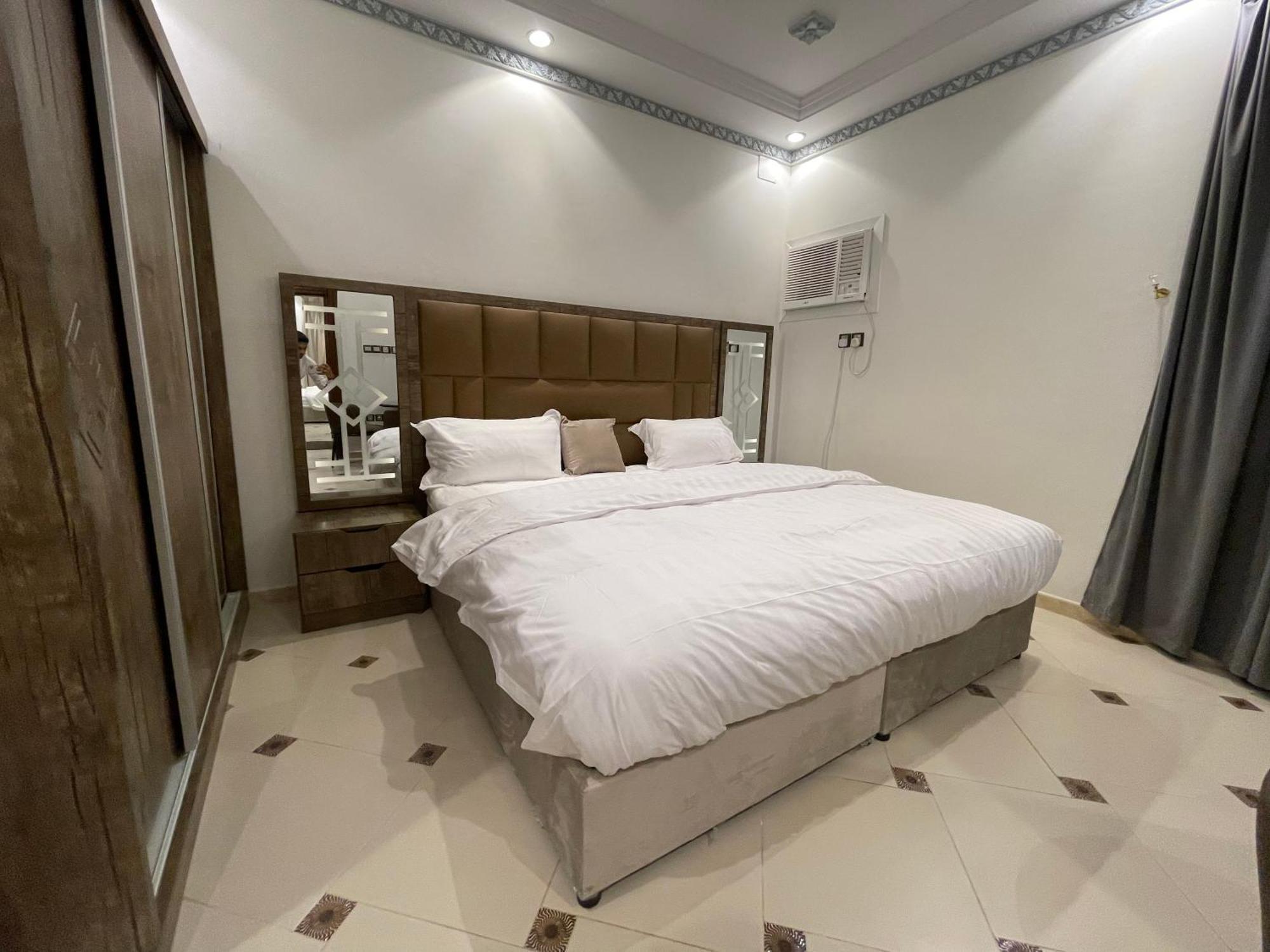 Friday Suites Al Ula Ngoại thất bức ảnh