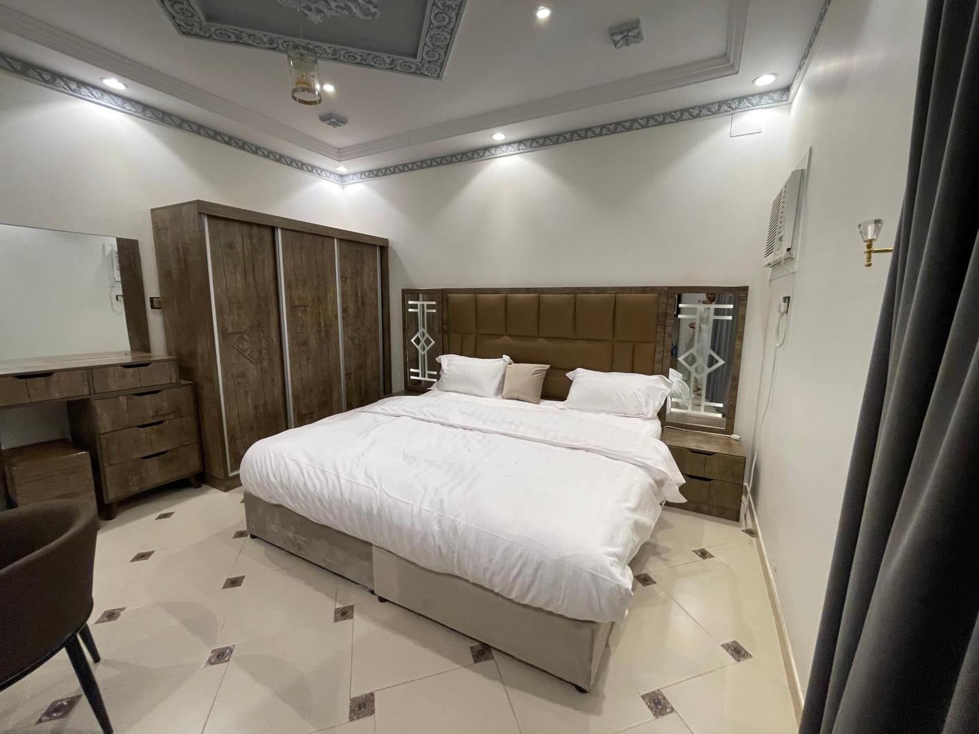 Friday Suites Al Ula Ngoại thất bức ảnh