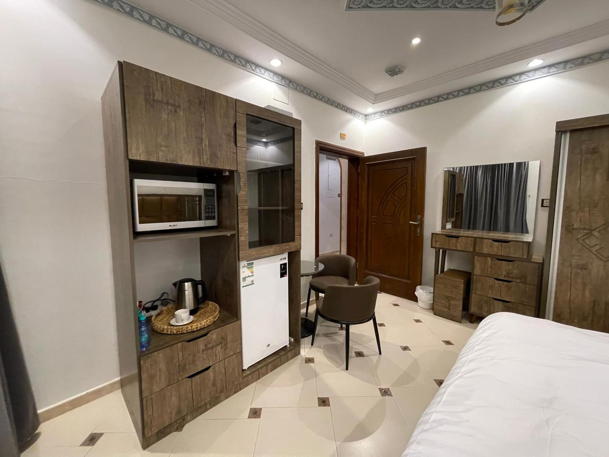 Friday Suites Al Ula Ngoại thất bức ảnh