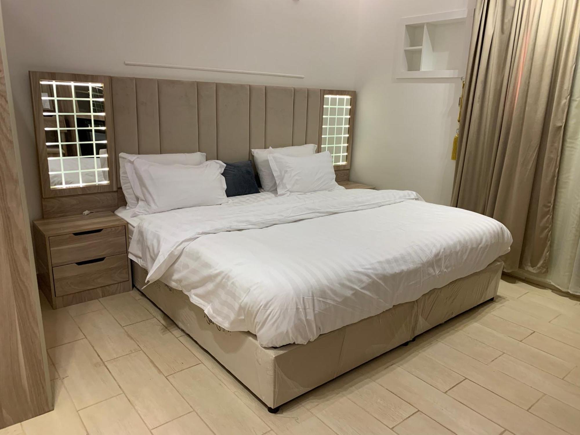 Friday Suites Al Ula Ngoại thất bức ảnh
