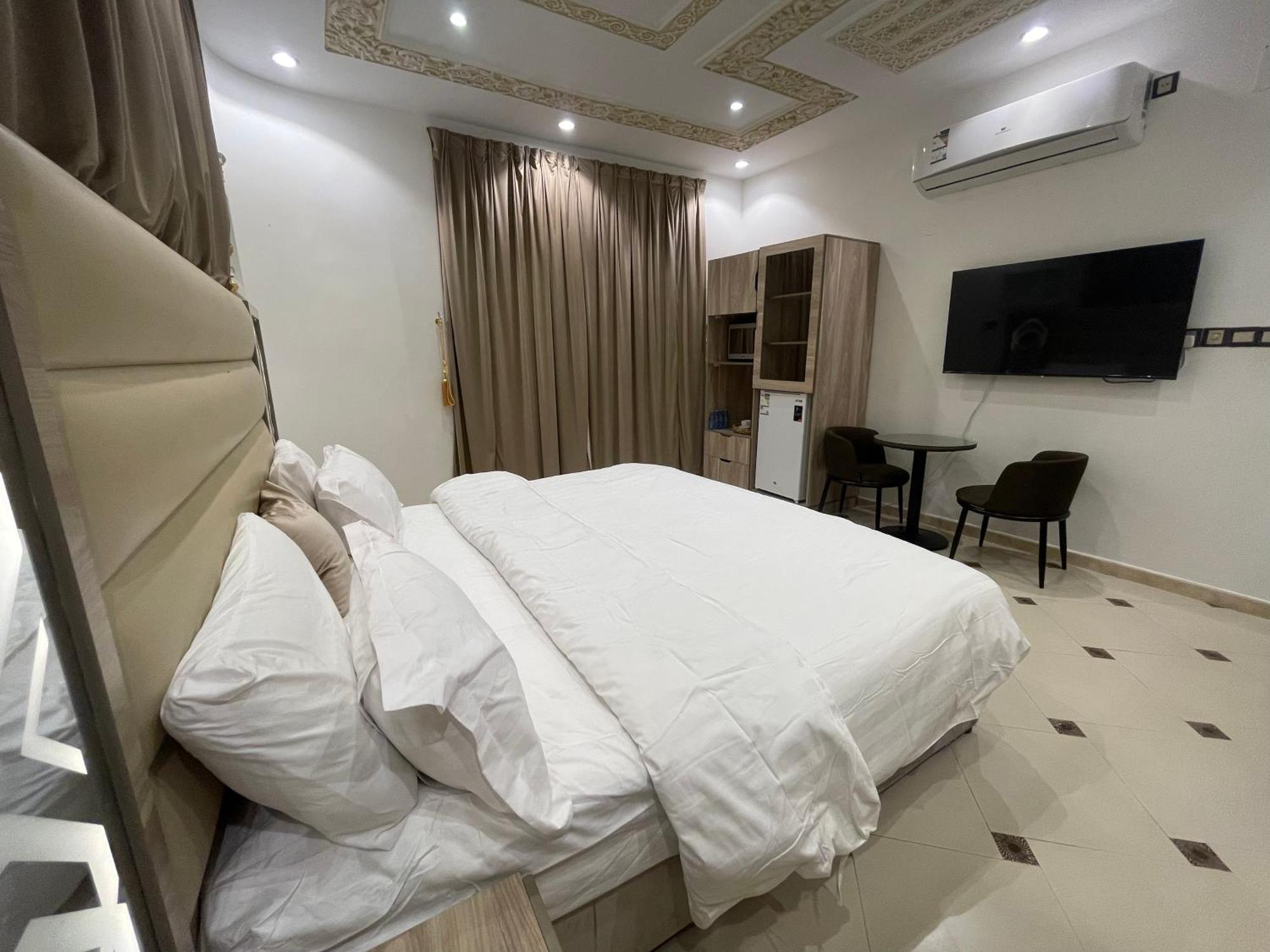 Friday Suites Al Ula Ngoại thất bức ảnh